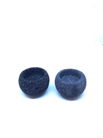 "Merabi " - fyrfadsstage - salt og peber sæt - lava sten - 6 x 5 cm